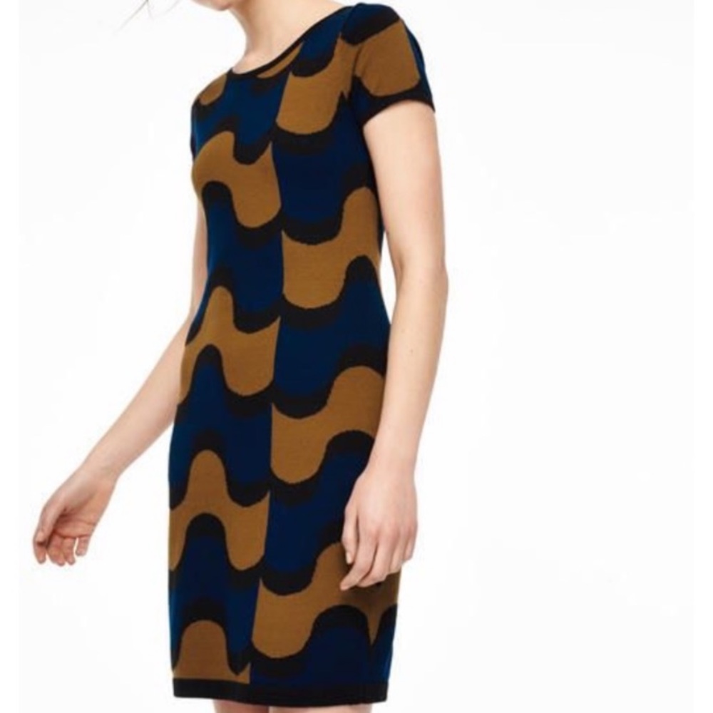 Boden short sleeve sweater dress